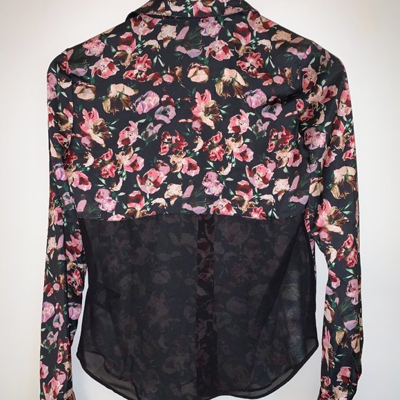 Aritzia floral blouse - Picture 4 of 4